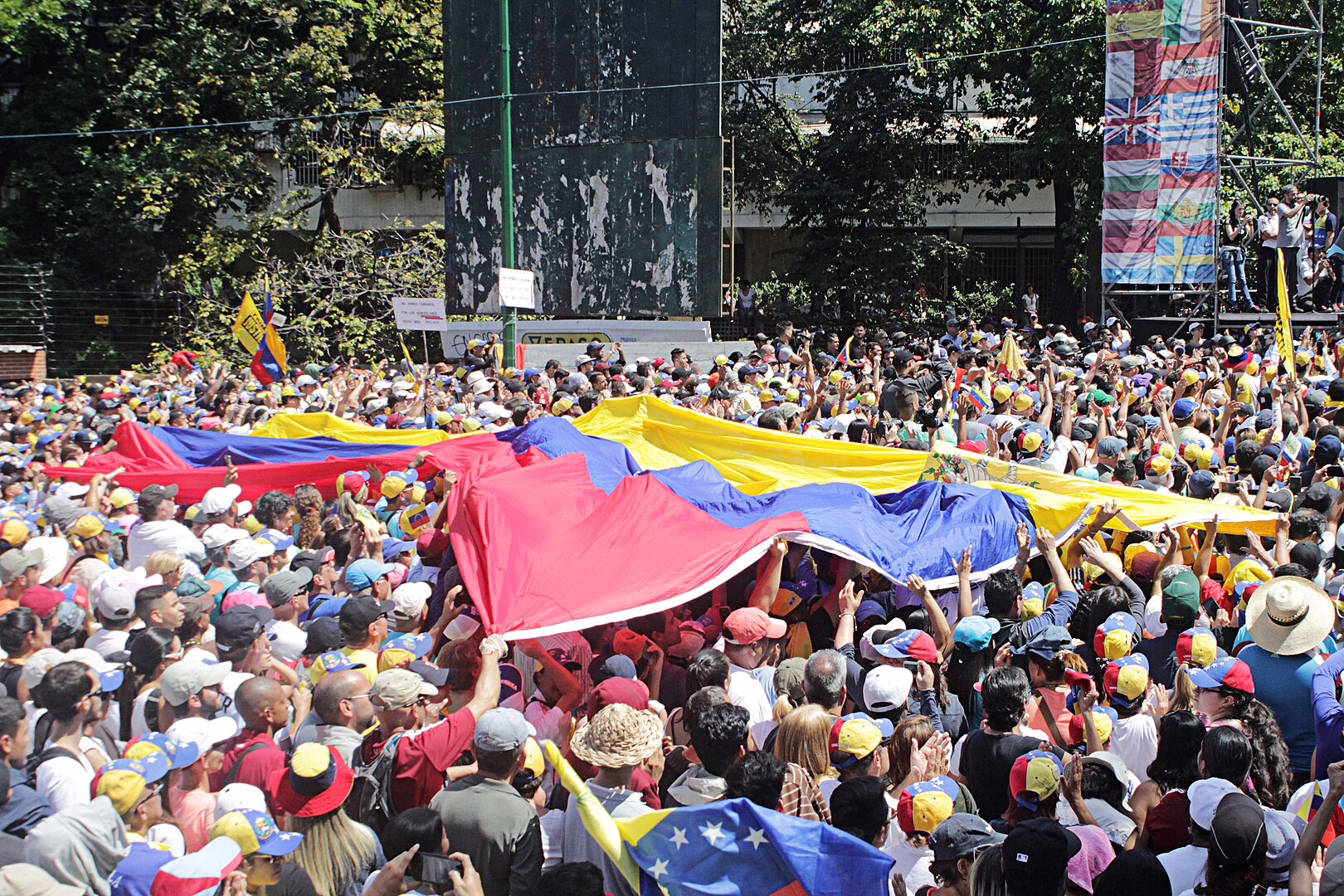 A escalada da crise na Venezuela e o proletariado